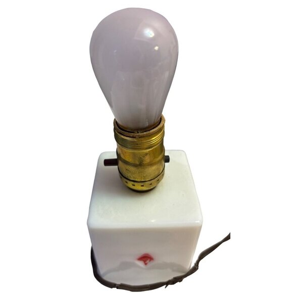 1930s Ceramic Houze Glass Co. Playing Card Lamp Milk Glass - Picture 6 of 7